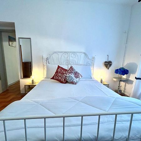 Blue Breeze Apartment Germignaga Esterno foto